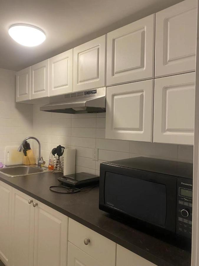 Lovely Home Calgary Ngoại thất bức ảnh