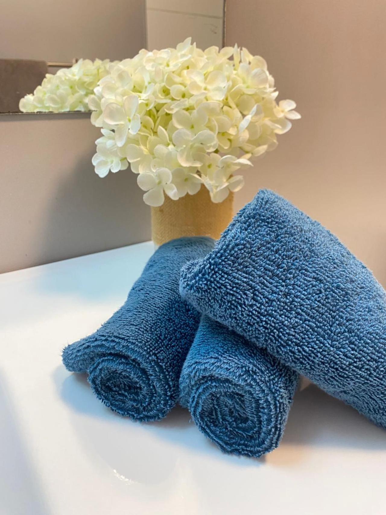 Lovely Home Calgary Ngoại thất bức ảnh